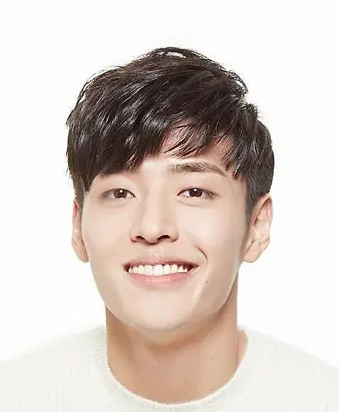 بیوگرافی Kim Ha Neul