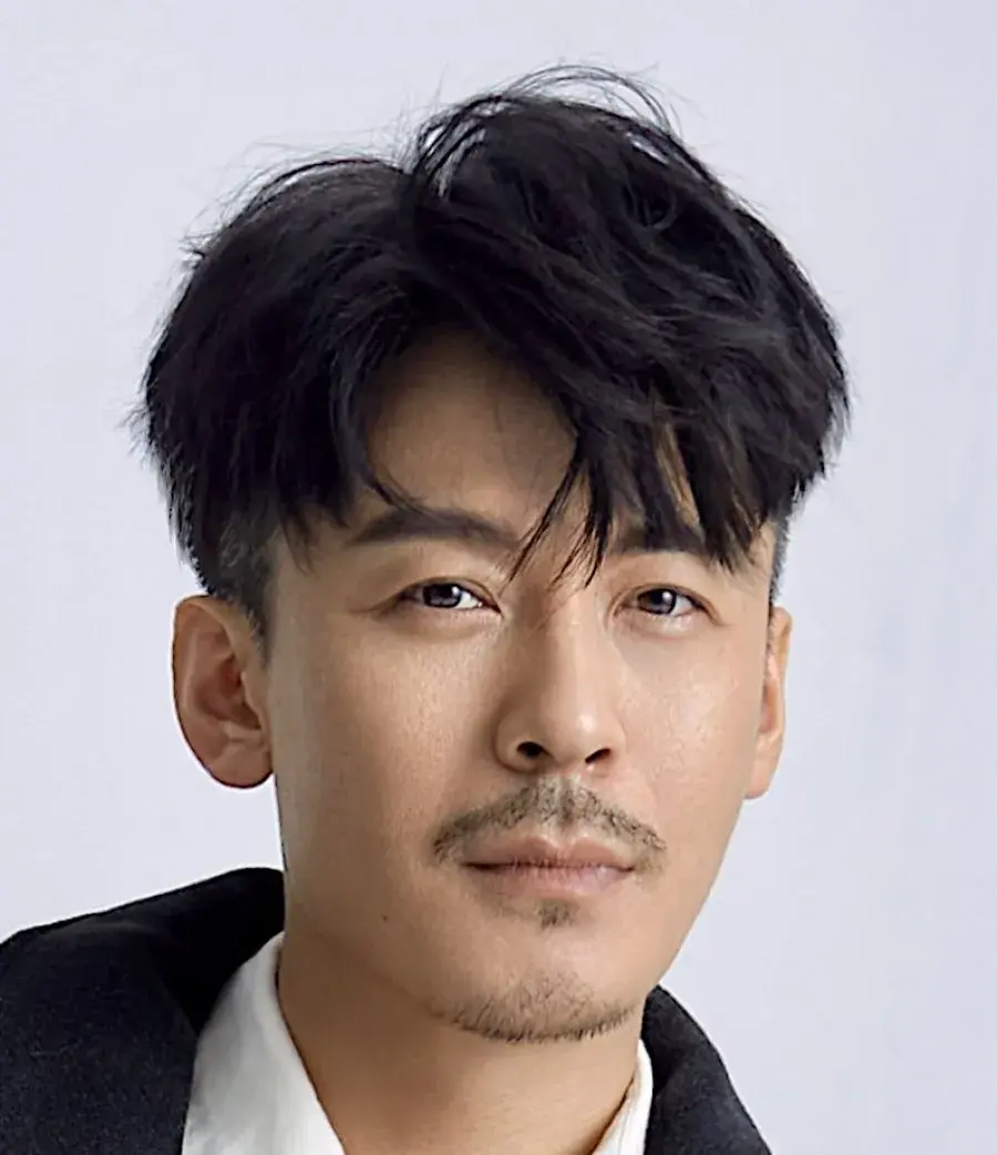 بیوگرافی Wang Dong