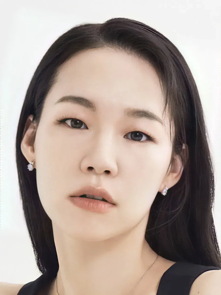 بیوگرافی Kim Ye Ri