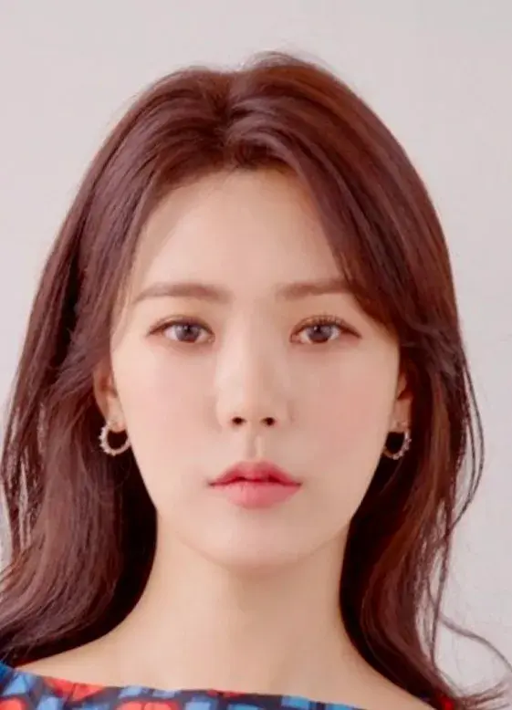 بیوگرافی Park Soo Young