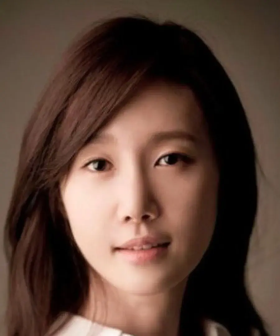 بیوگرافی Kim Mi Ae