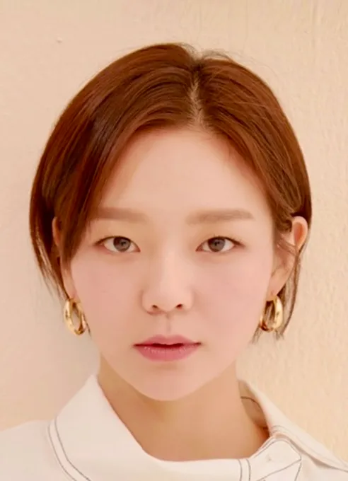 Lee  So Young 