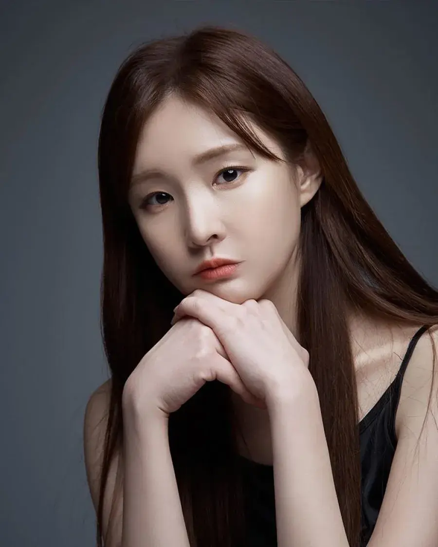 بیوگرافی Kim Min Sun