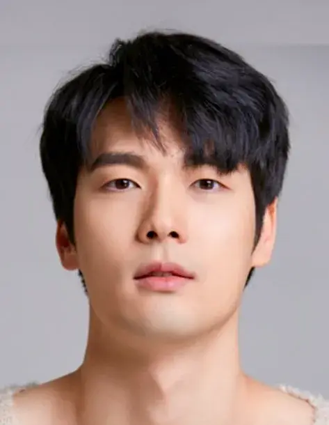 بیوگرافی Lee Tae Goo