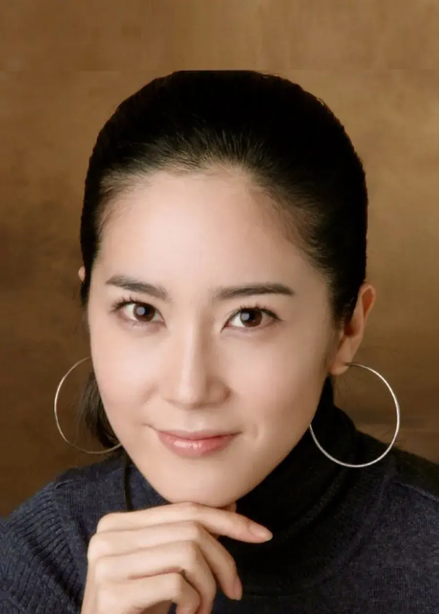 بیوگرافی Jang Ga Hyun