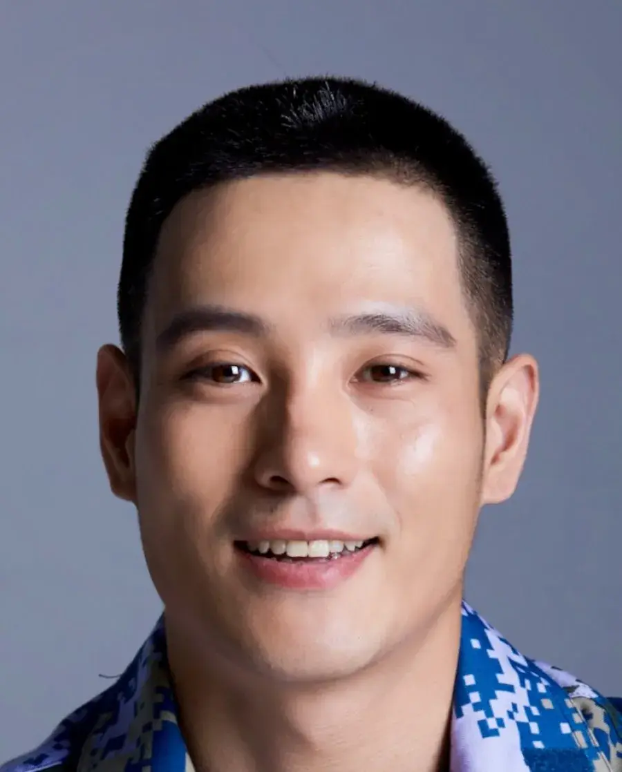 بیوگرافی Ge Zheng