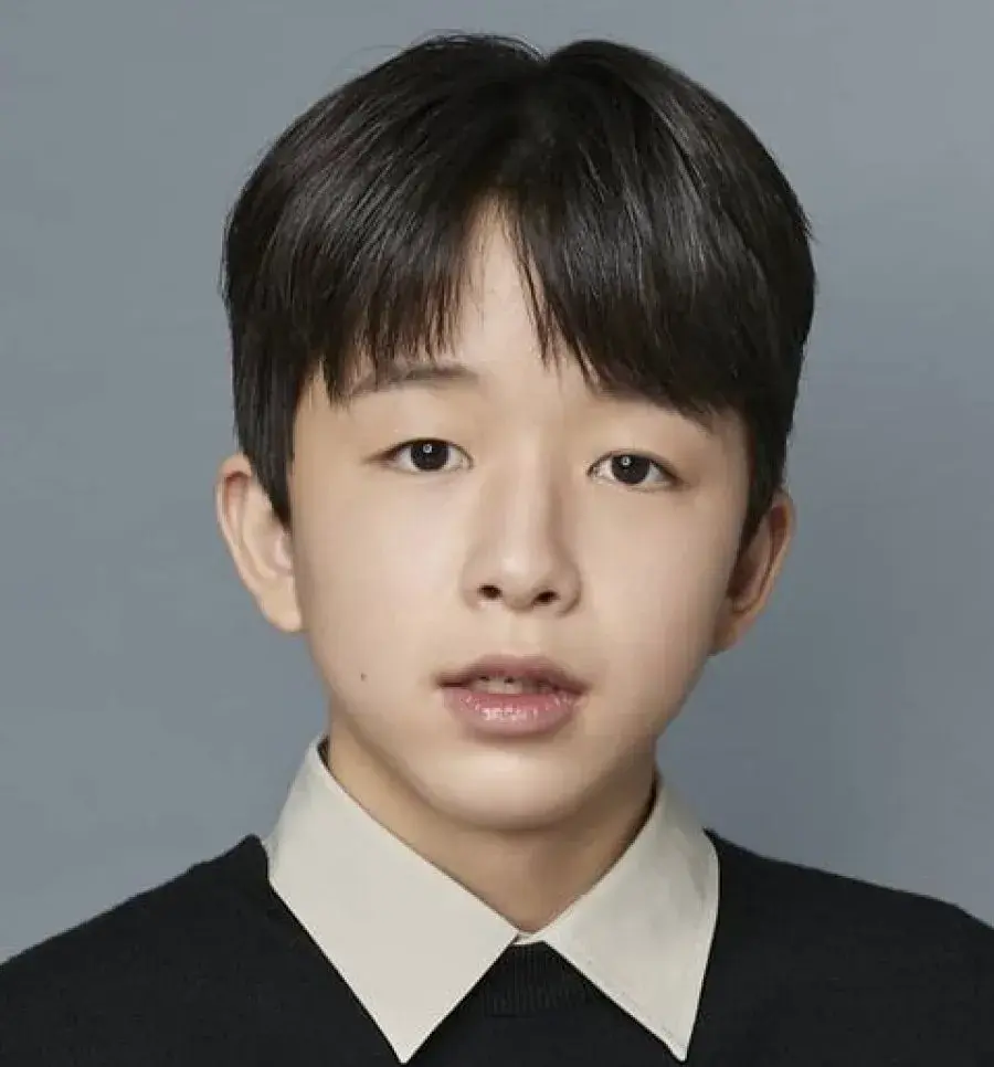 بیوگرافی Choi Hyung Joo