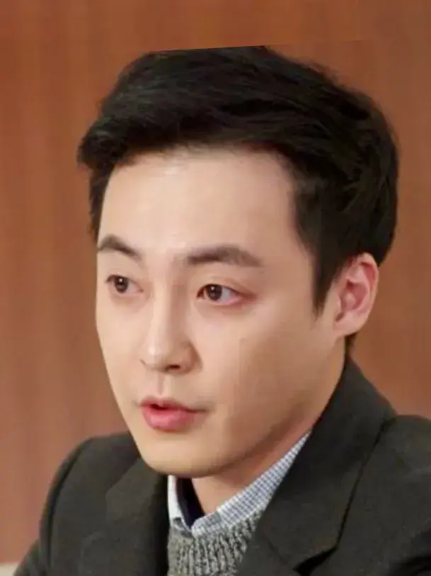 بیوگرافی Kim Yong Jin