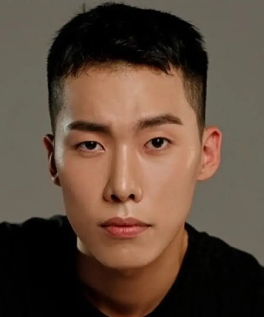 بیوگرافی Hwang Sung Bin