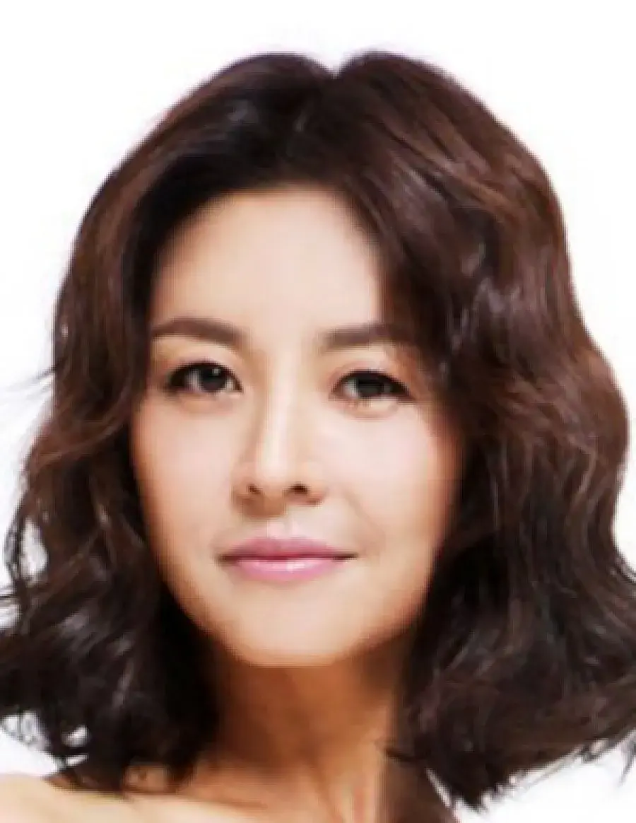 بیوگرافی Lee Gyeong Shim