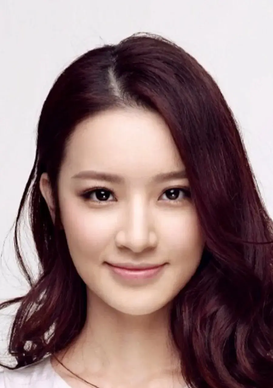 بیوگرافی Liang Jing Xian