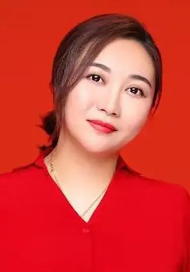 بیوگرافی Hong Wang