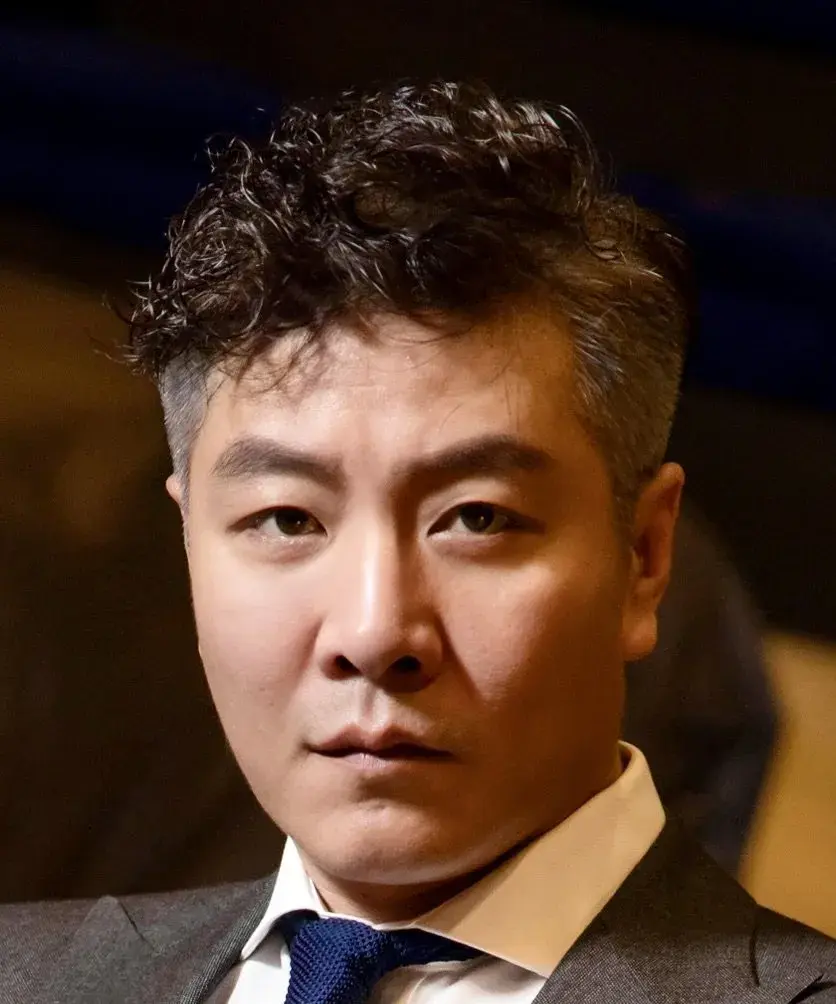 بیوگرافی Jing Hao