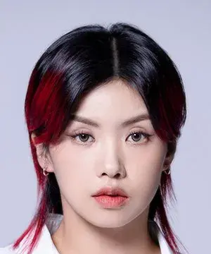 بیوگرافی Kang Hye In
