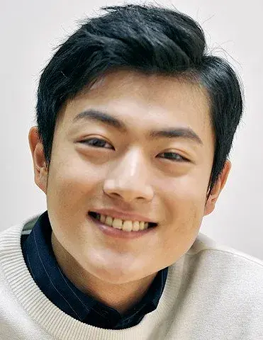 بیوگرافی Jang Sung Bum