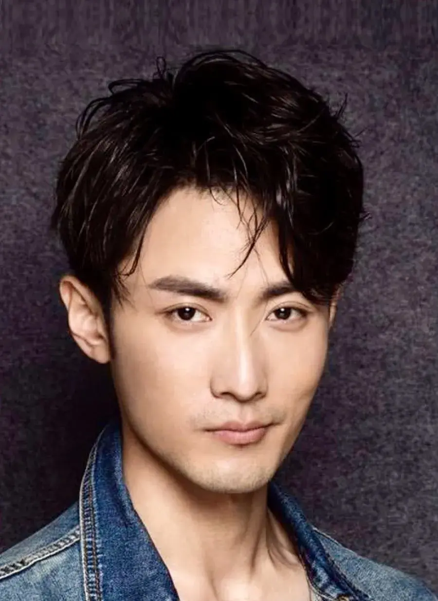 بیوگرافی  Xu Xin