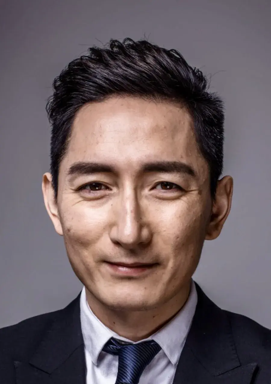بیوگرافی Jiang Zhong Wei