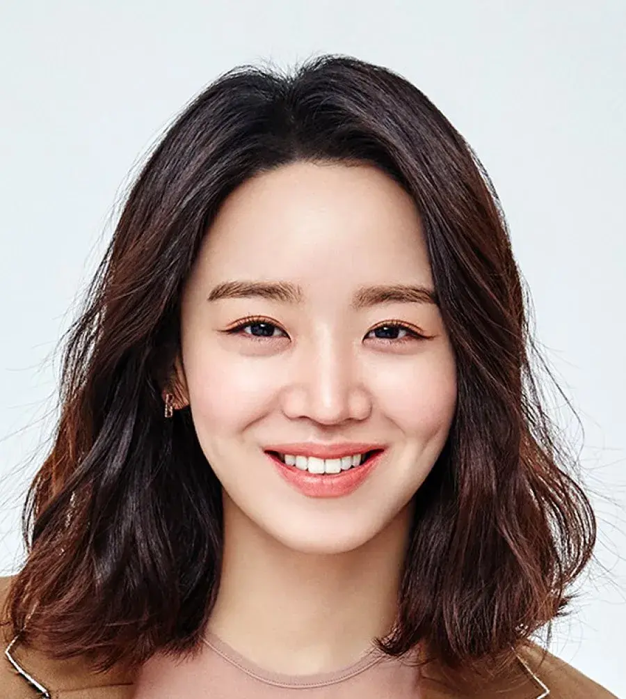 بیوگرافی Shin Hae Sun
