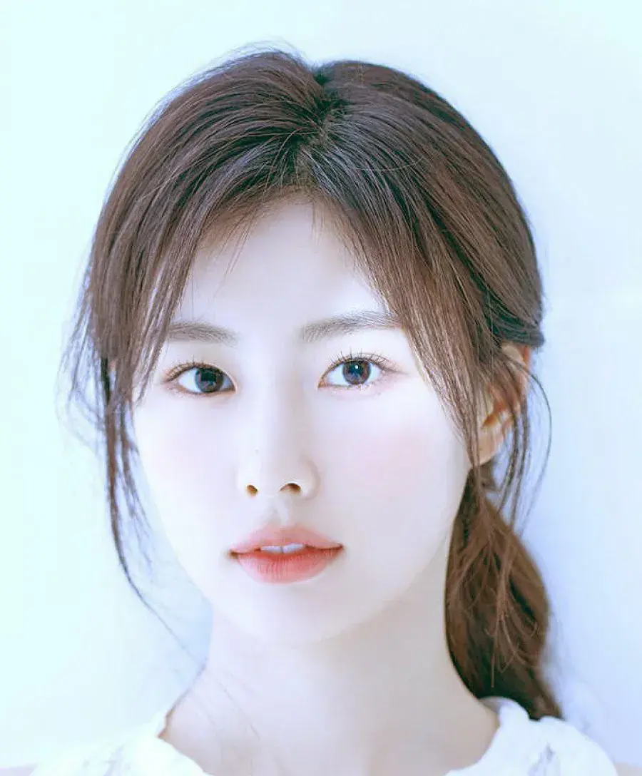 بیوگرافی Kang Hye Won