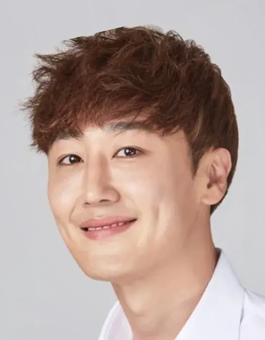 بیوگرافی Yoon Jin Young