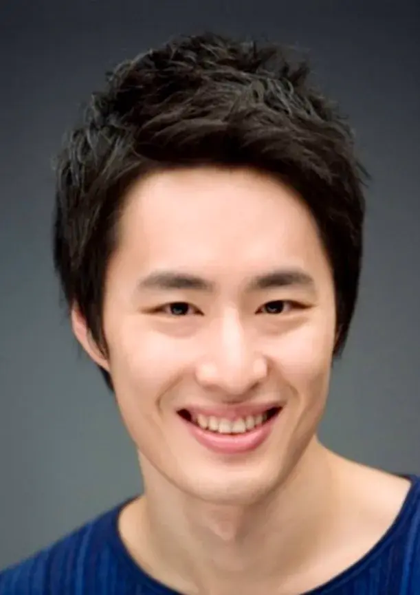 بیوگرافی Kang Woo Je