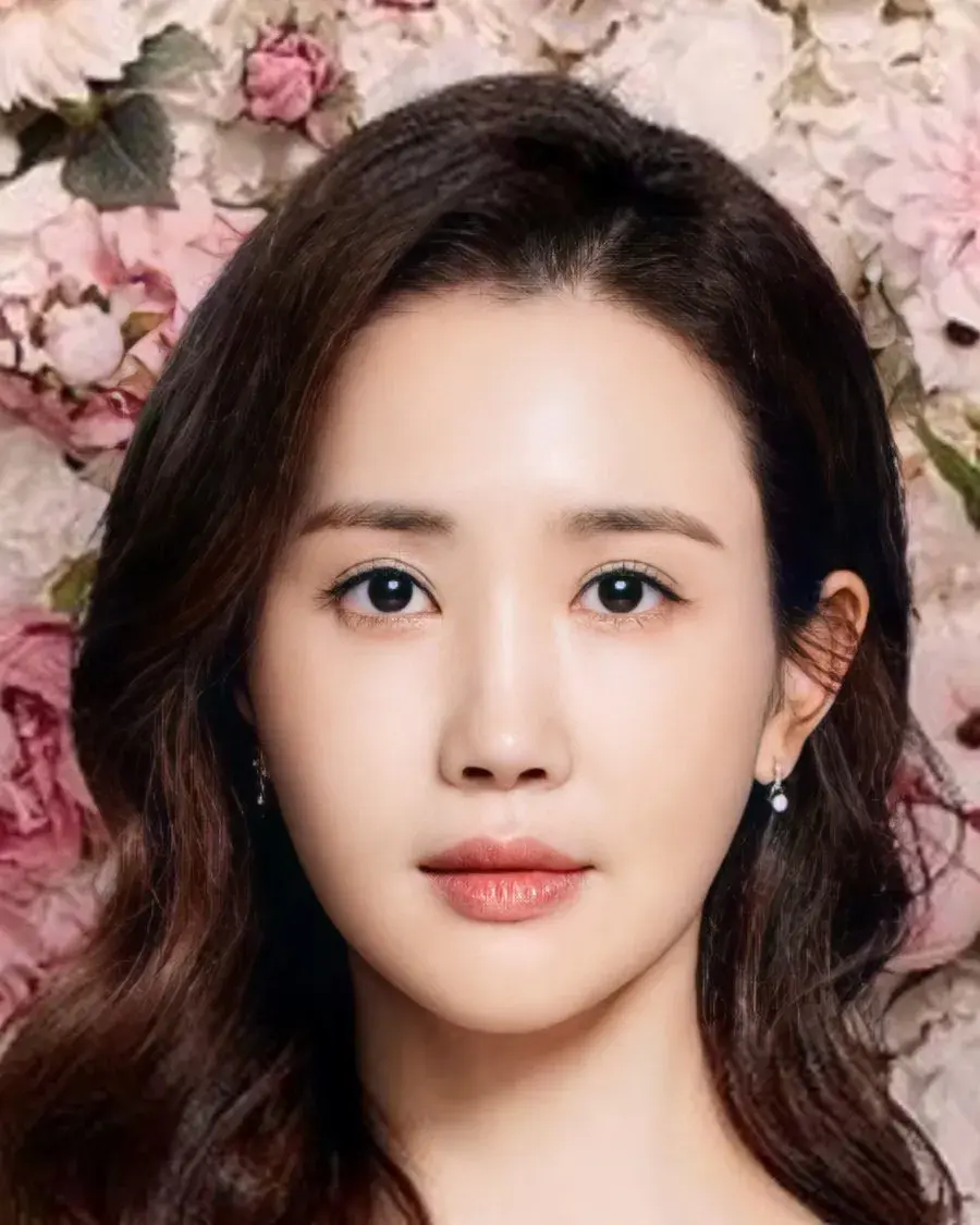 بیوگرافی Byeon Da Hye