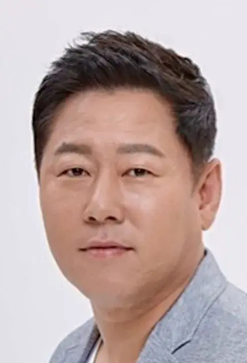 بیوگرافی Kim Kwang Shik