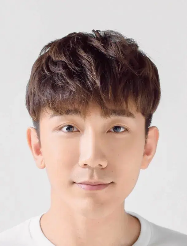 بیوگرافی Xu Le Tong