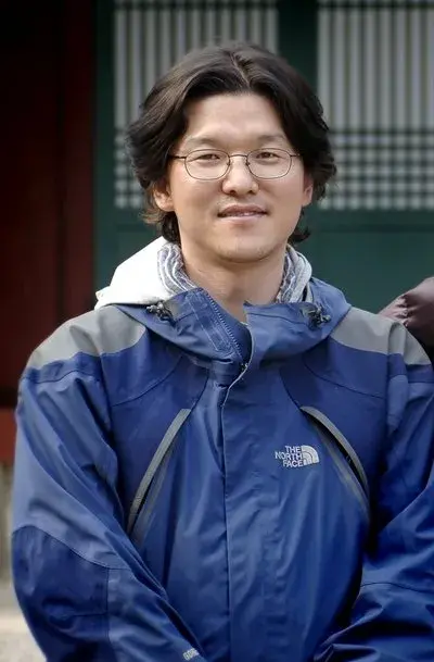بیوگرافی Kim Keun Hong