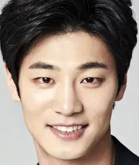 بیوگرافی Yoo In Hyuk
