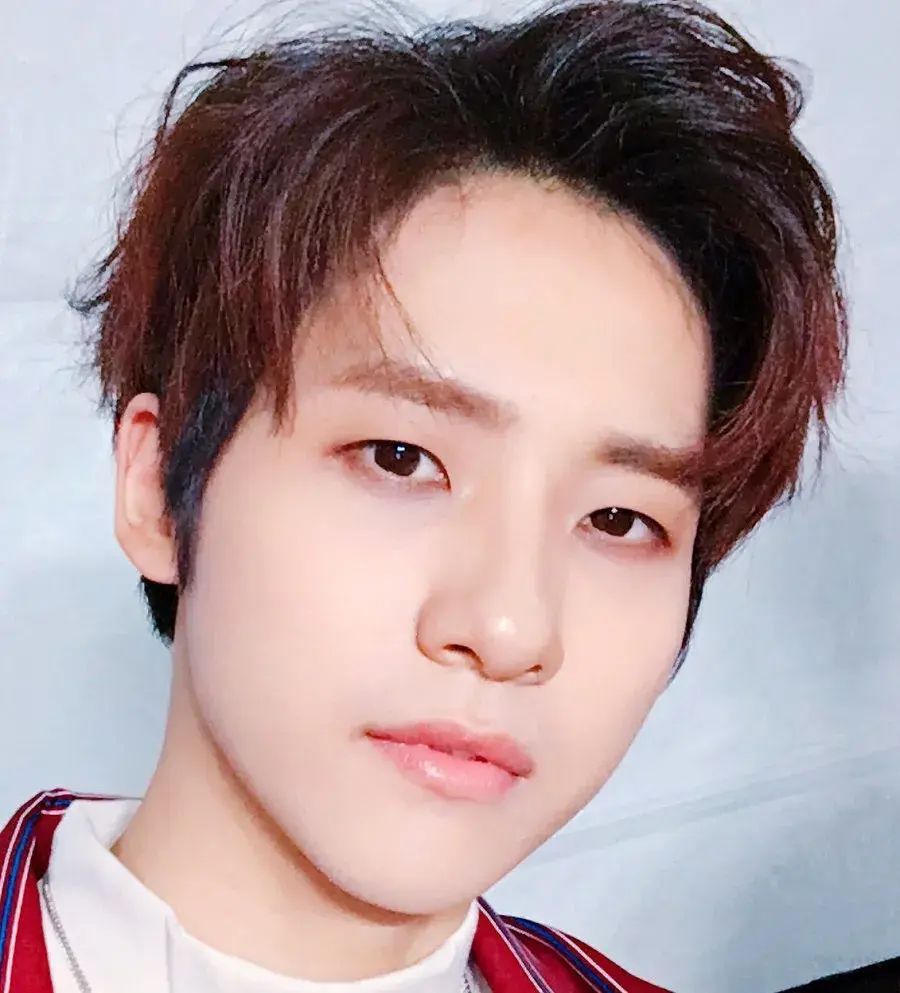 بیوگرافی Shin Dong Woo