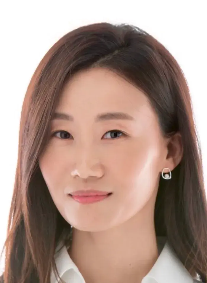 بیوگرافی Kim Young Ah