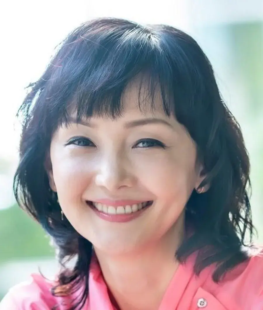بیوگرافی Minami Kaho