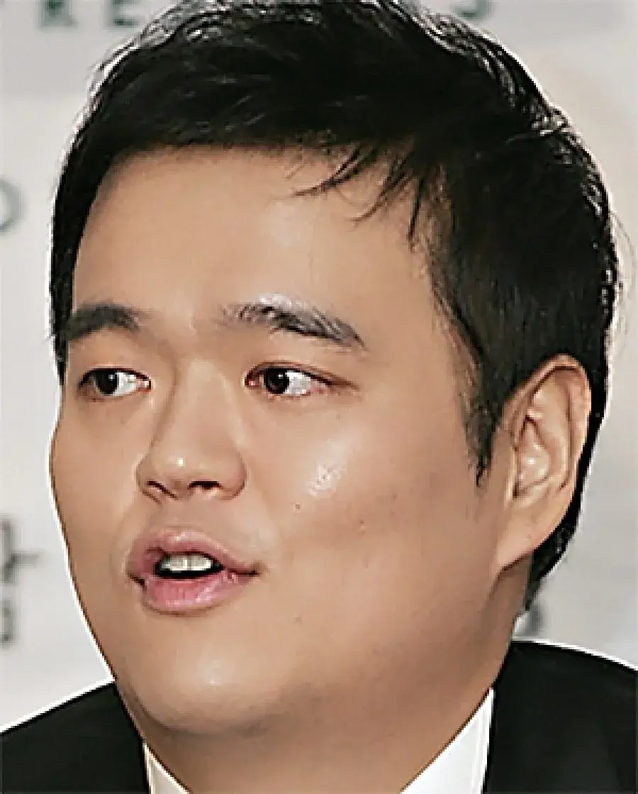بیوگرافی Choi Seung Kyung