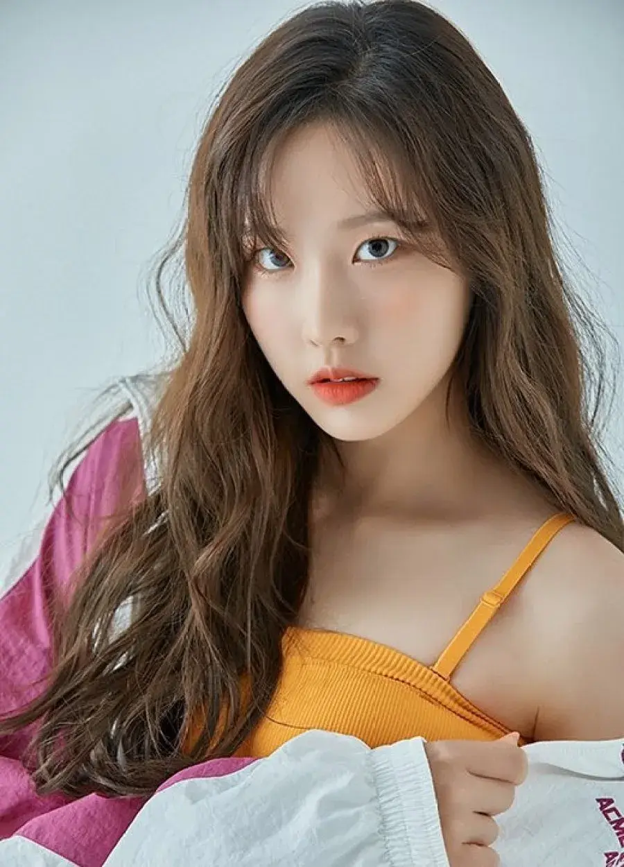 بیوگرافی Kim Na Yun
