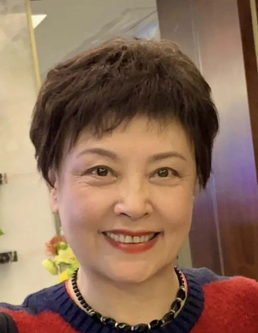 بیوگرافی Xue Shu Jie