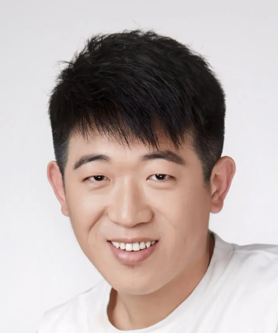 بیوگرافی Li Yang
