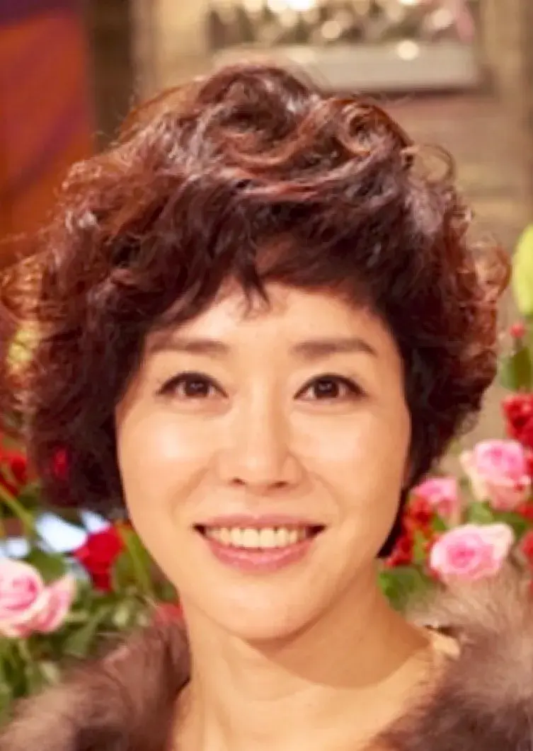 بیوگرافی Kim Ye Ryung