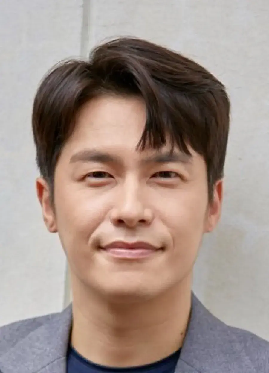 بیوگرافی Lee Jae Won