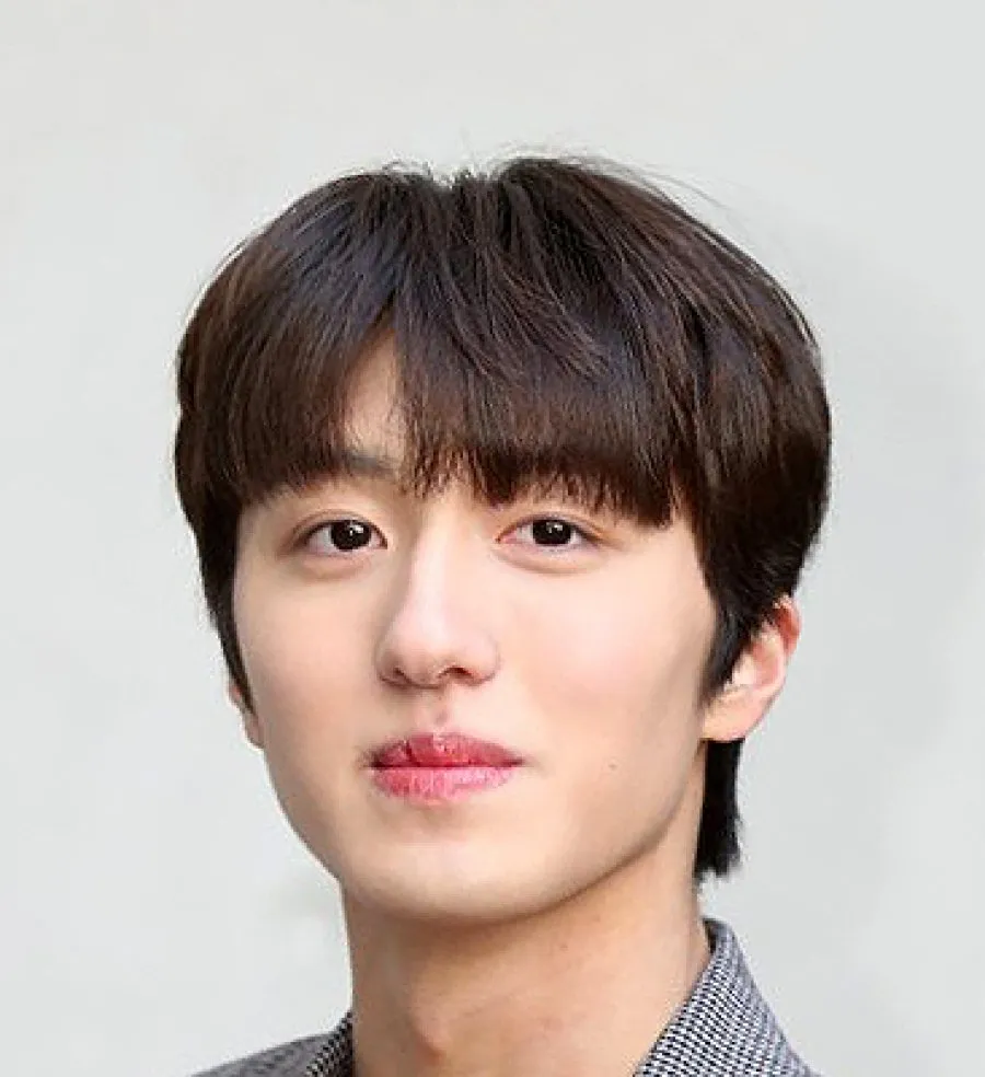 Kang Chan Hee