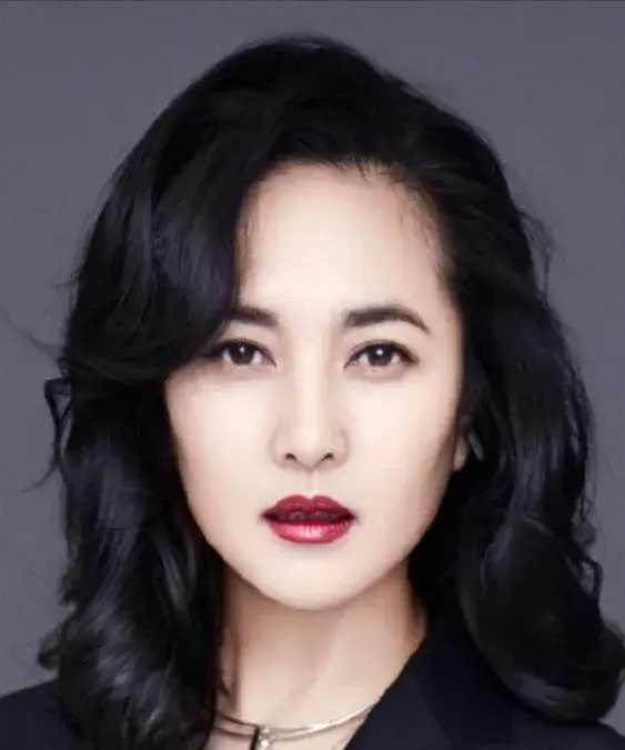 بیوگرافی Wang Jing Hua