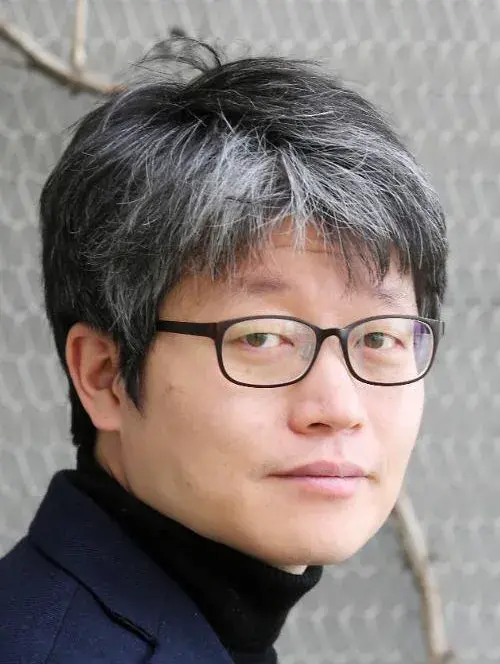 بیوگرافی Shin Yeon Shik
