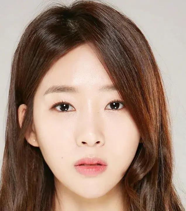 بیوگرافی Lee Ji Min