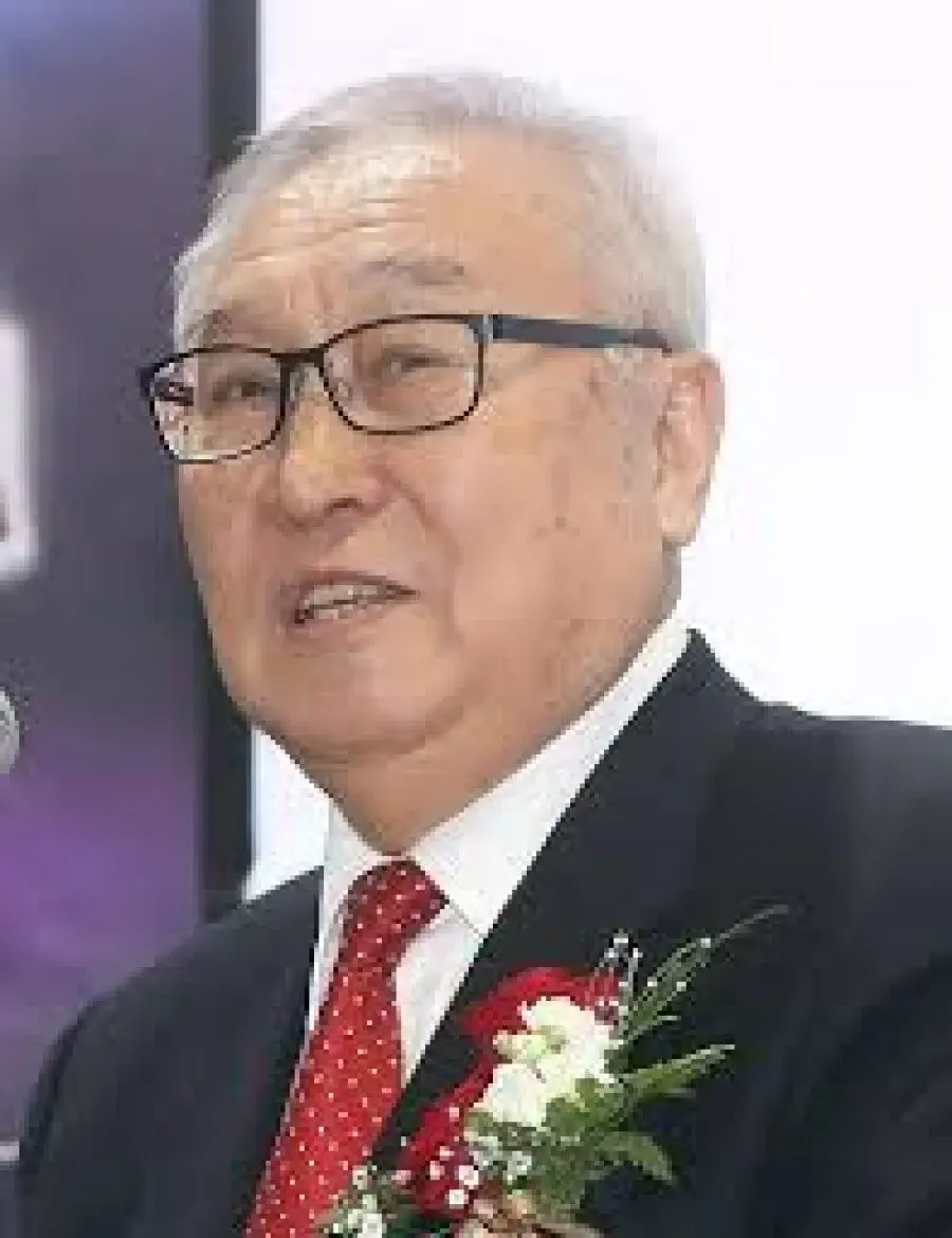 بیوگرافی Kim Yeong Gi