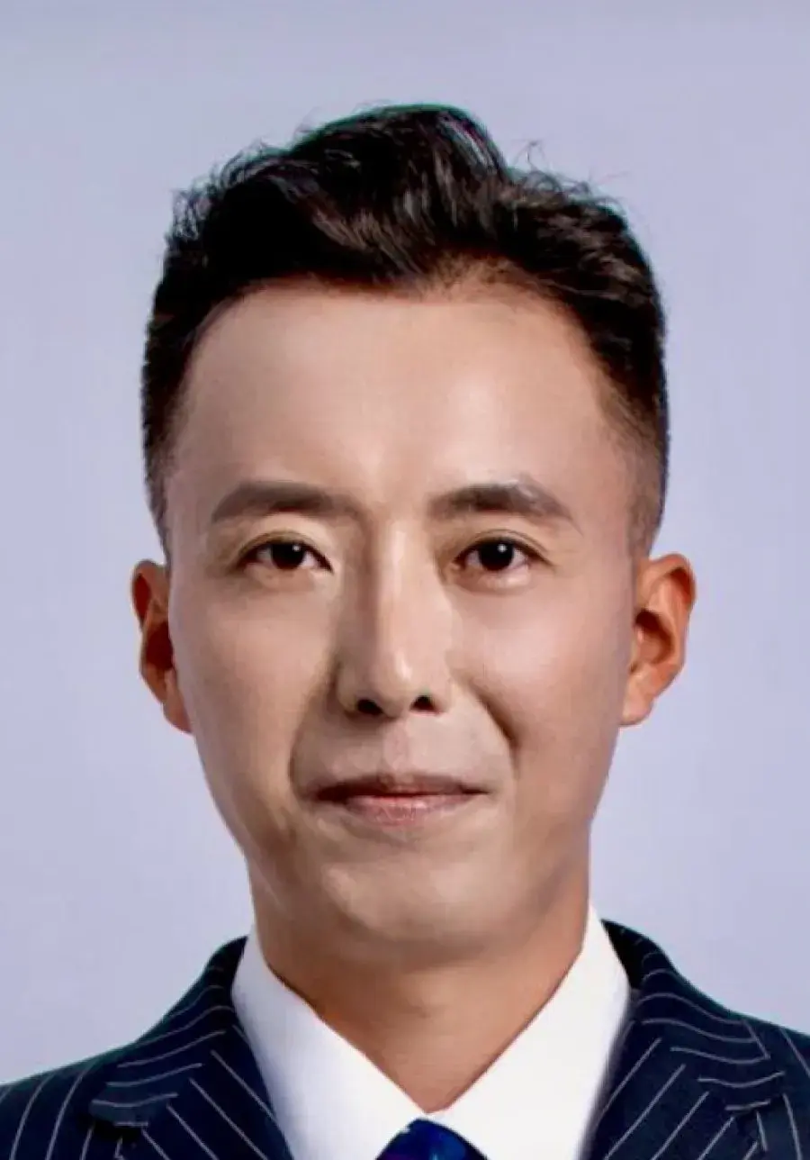 بیوگرافی Zhang Yun