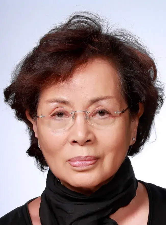 بیوگرافی Heo Jin