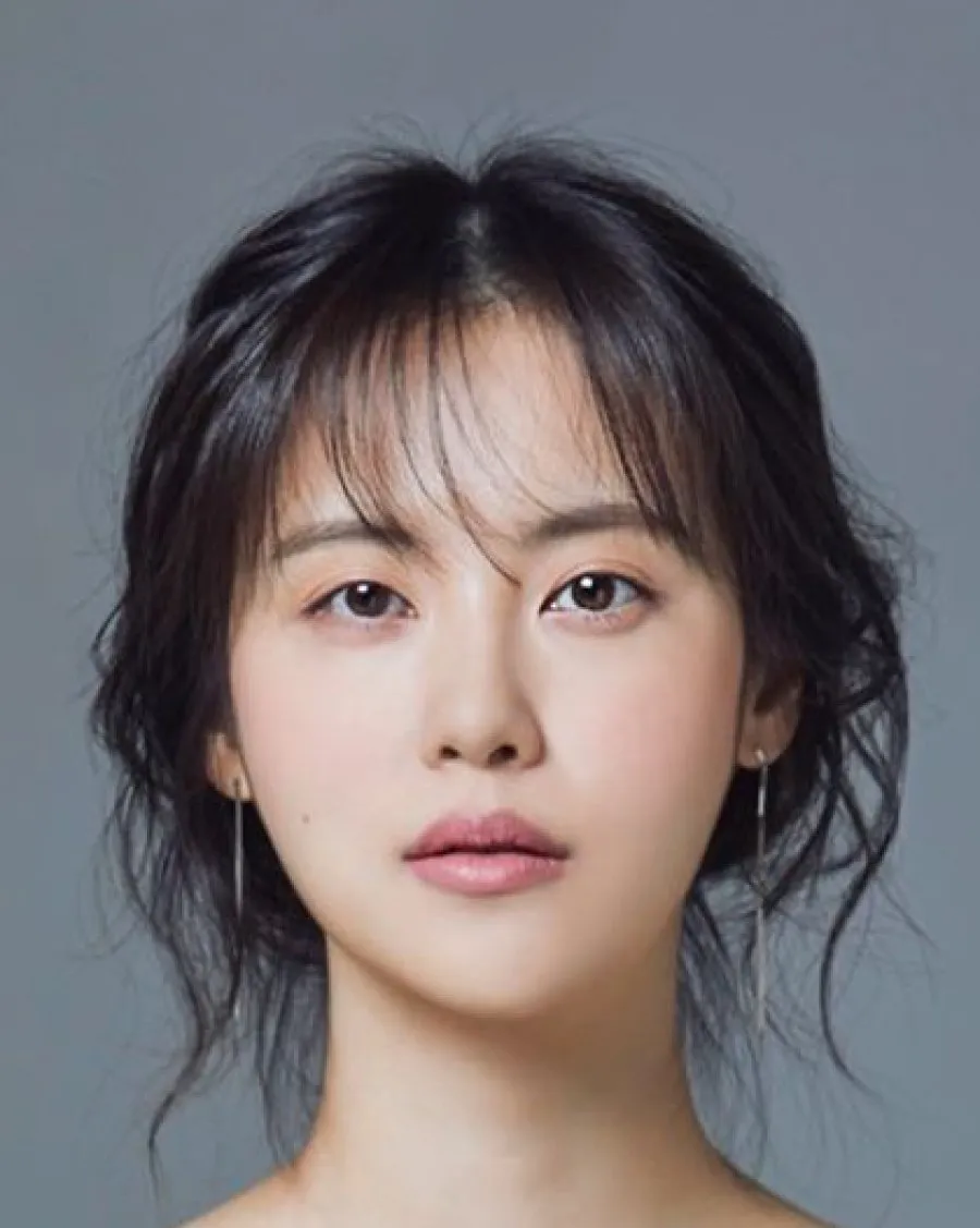 Seo Yoon Ah
