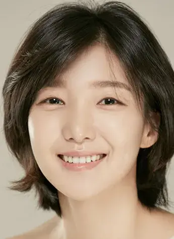 بیوگرافی Jang Seo Kyung