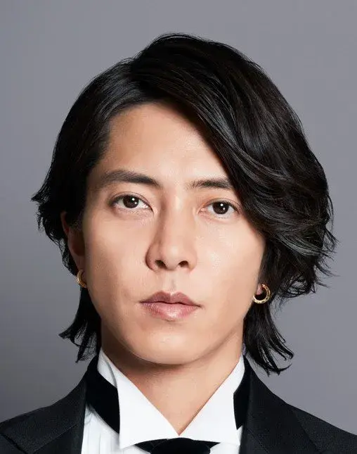 بیوگرافی Yamashita Tomohisa