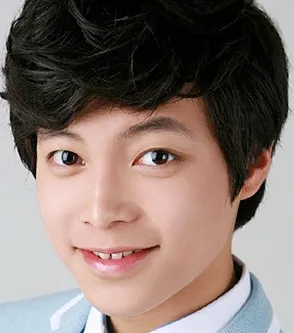 Lee In Sung